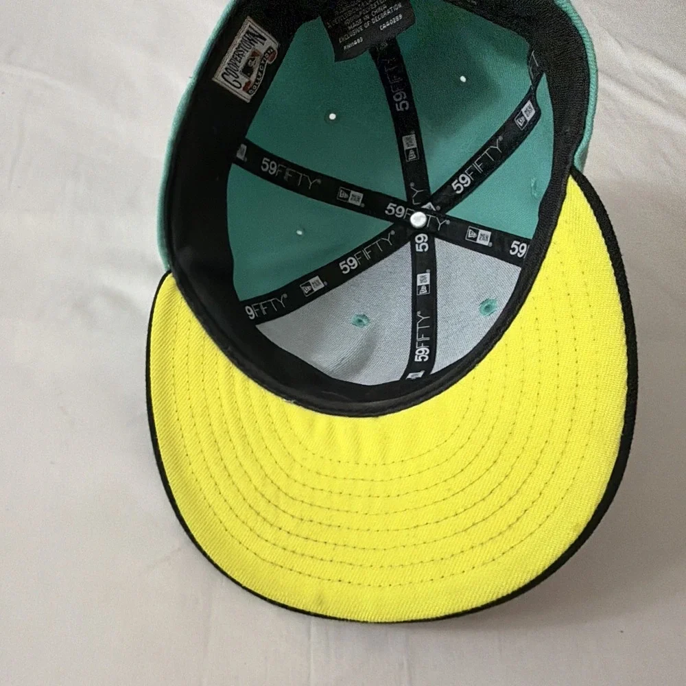 Philadelphia Phillies MLB Lids Hat Drop 